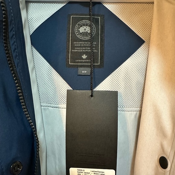 SOLD!! CANADA GOOSE SALIDA JACKET BLACK LABEL - Women’s Size: Small - Picture 7 of 16